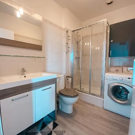 Апартаменты Zerua Studio Plage & Centre *